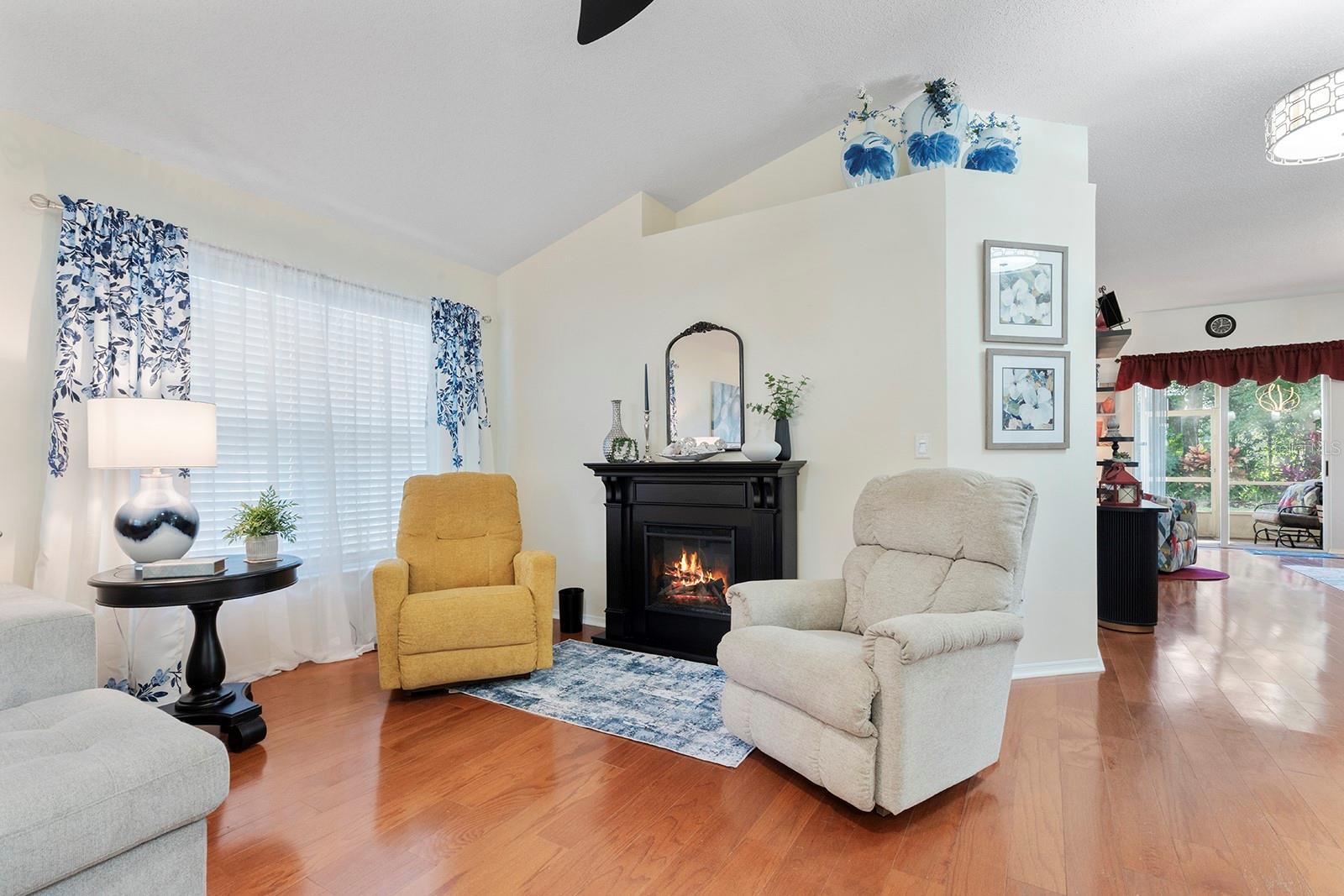 GEORGETOWNE UNIT 2 - Residential