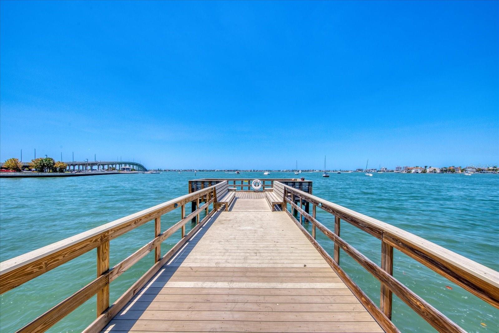 HARBOUR CLUB CONDO 2 - Residential