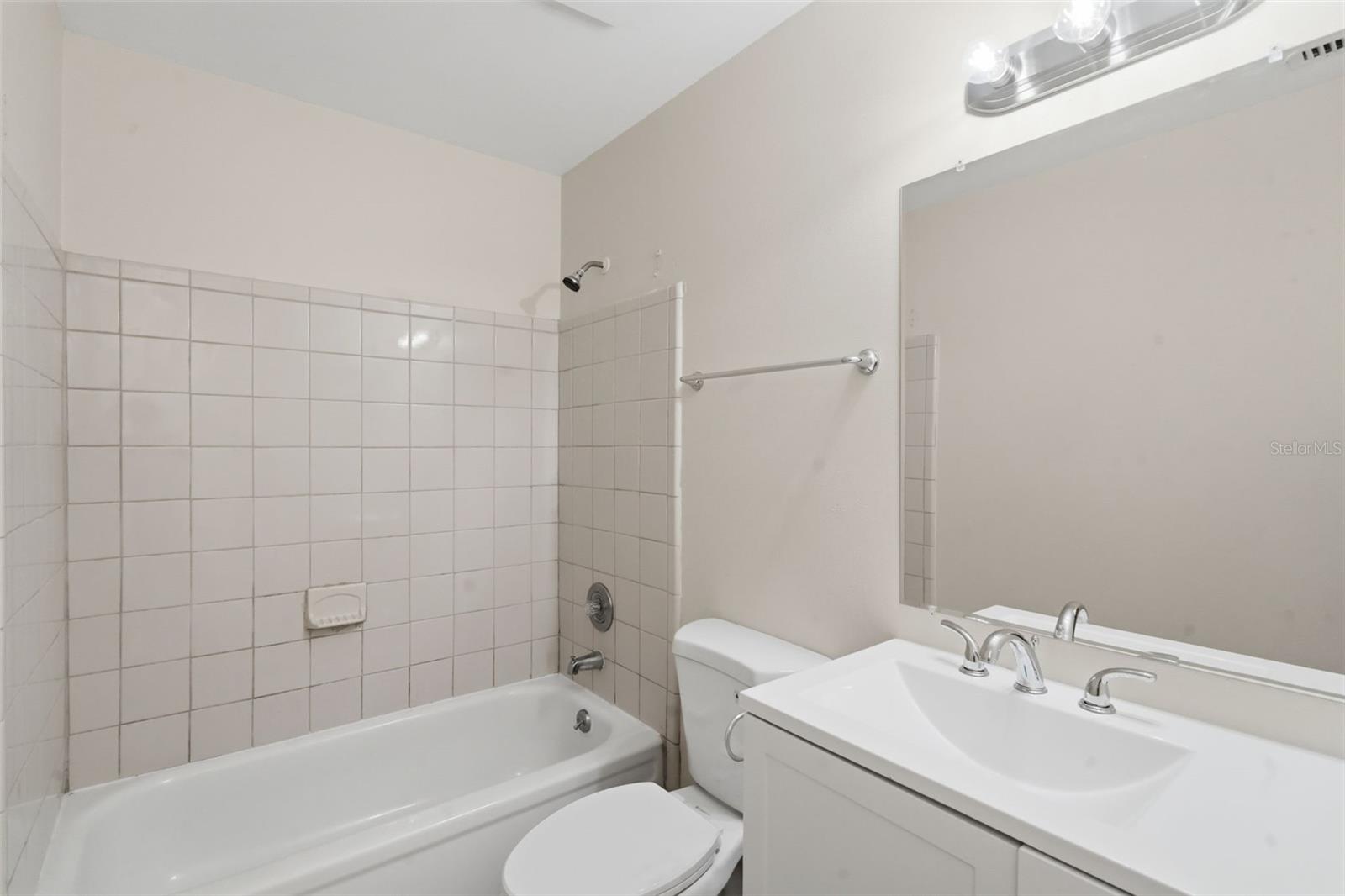 BAY TREE - Residential