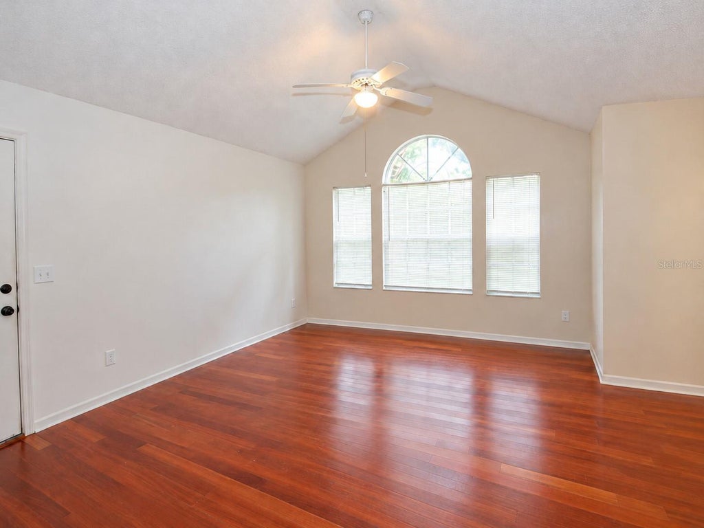 Photo of 1021 S Hiawassee Road #3927, Orlando, FL 32835 (MLS # O6453263)