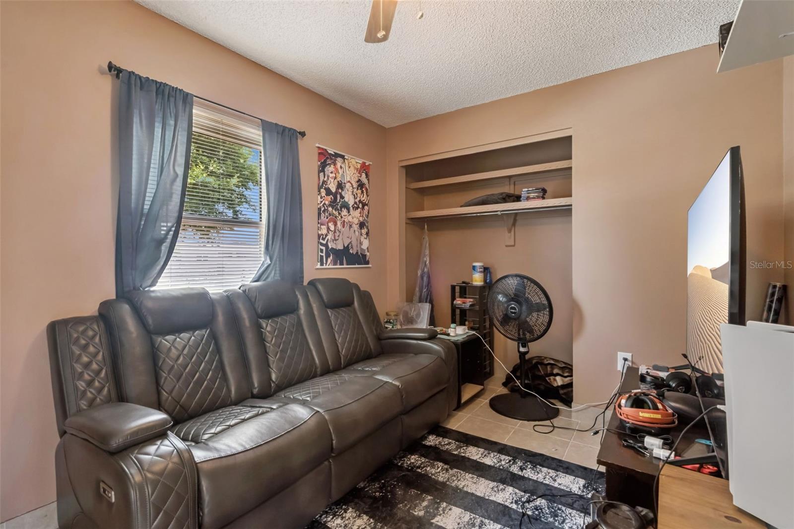 NORTH POINTE - Residential