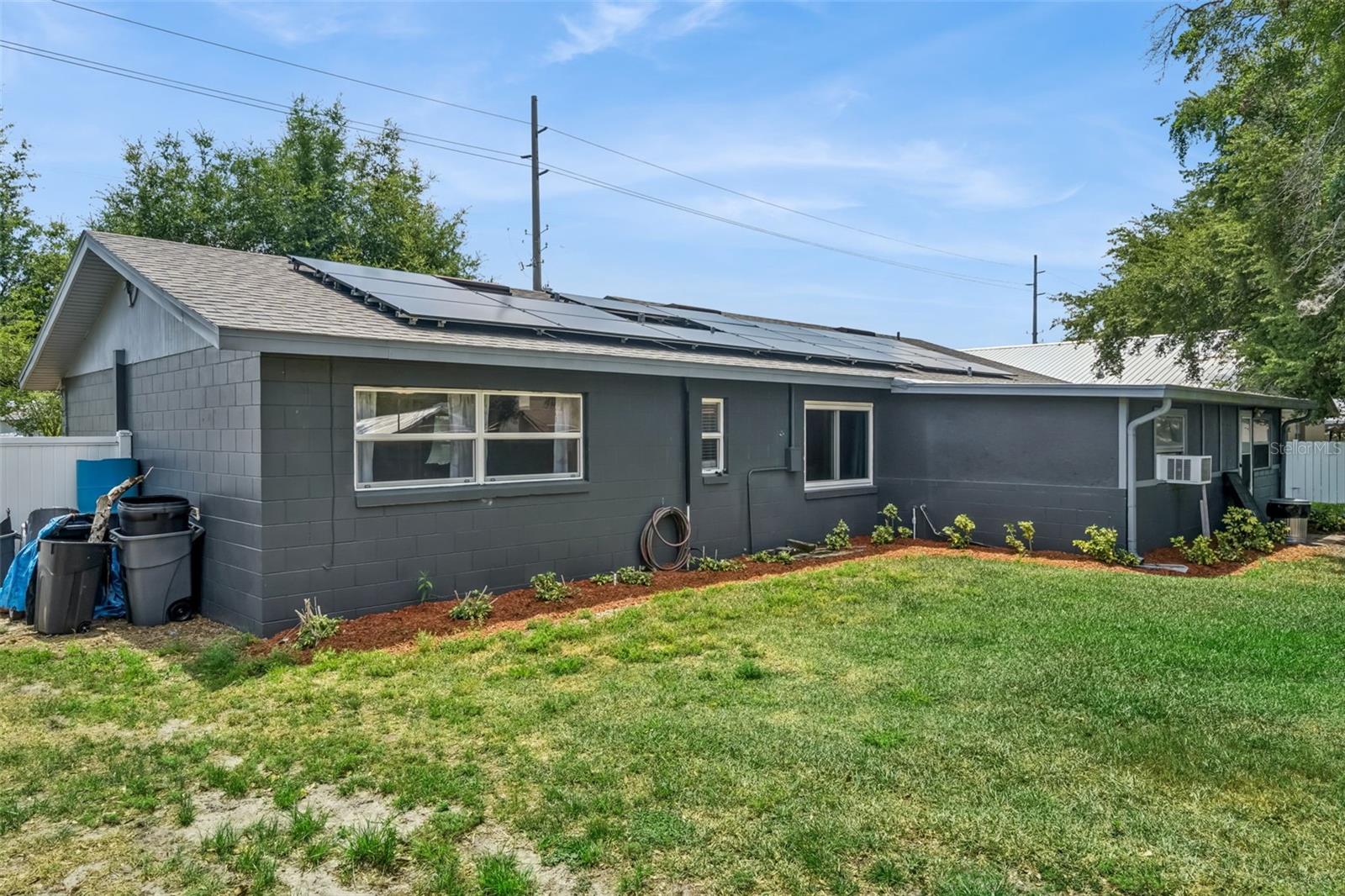 NORTH POINTE - Residential