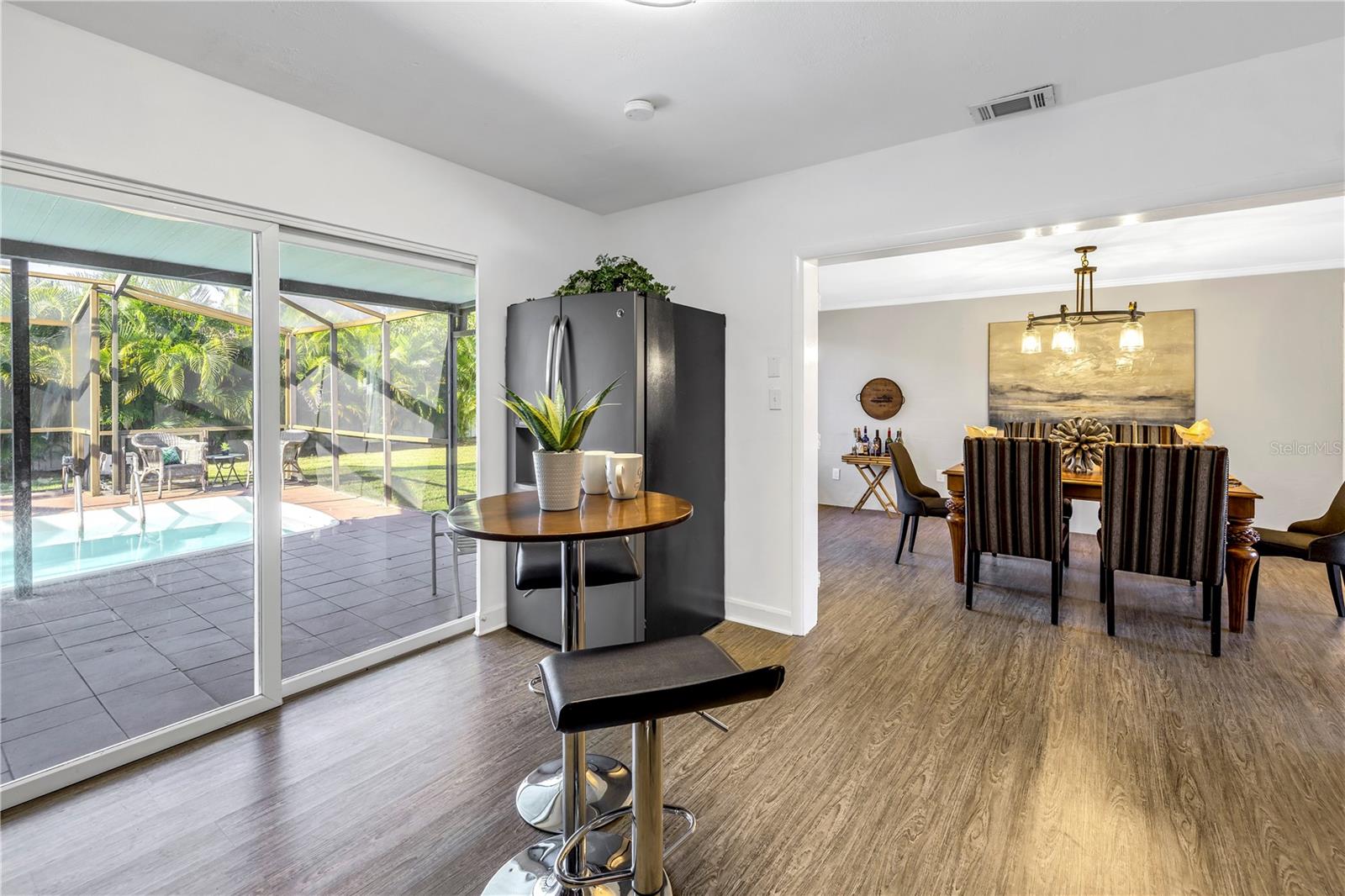 SNELL ISLE BRIGHTBAY - Residential