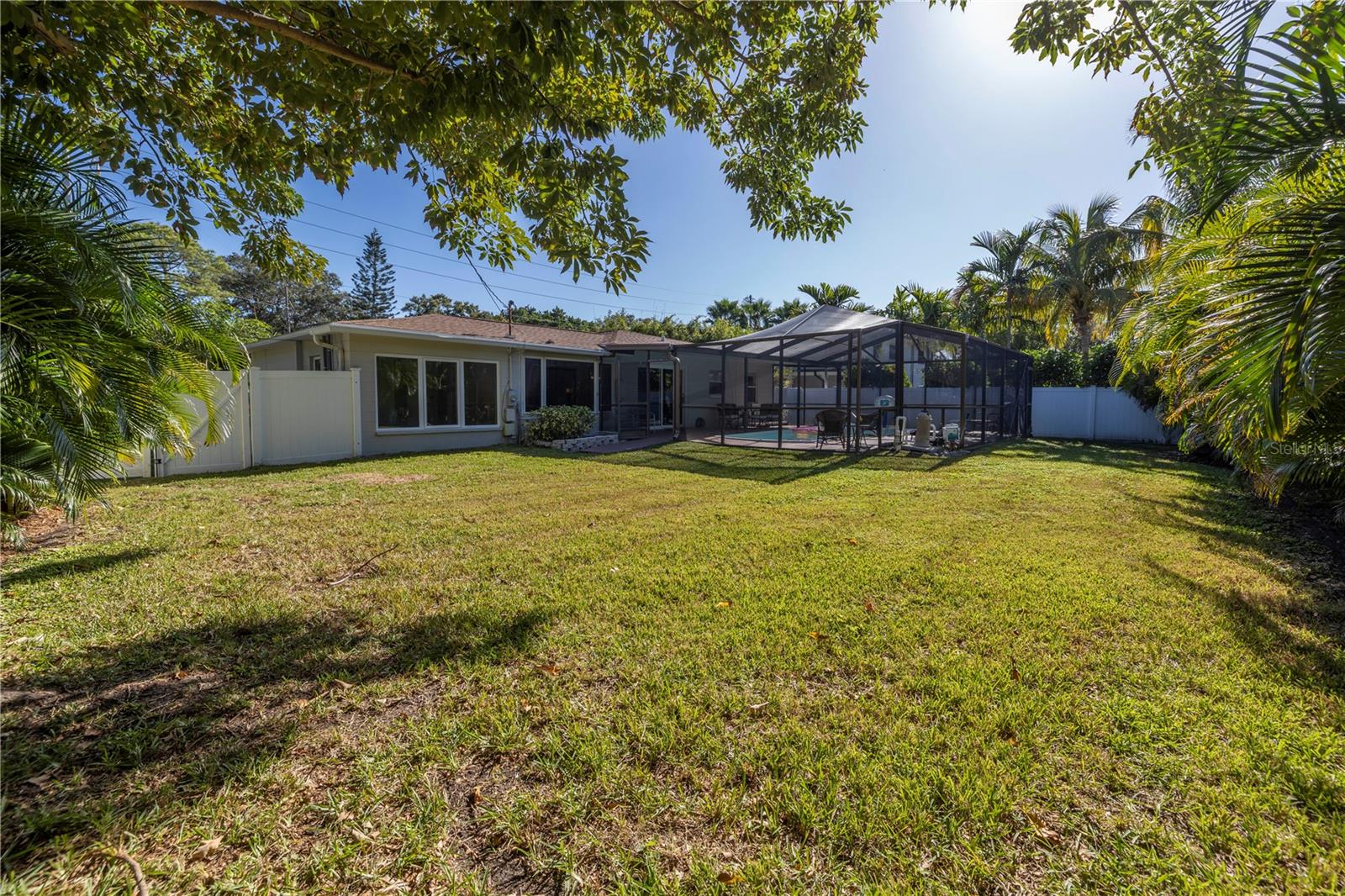 SNELL ISLE BRIGHTBAY - Residential