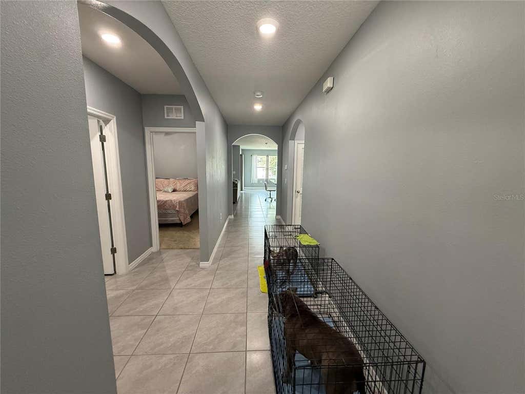 Photo of 635 Autumn Stream Drive, Auburndale, FL 33823 (MLS # S5155332)