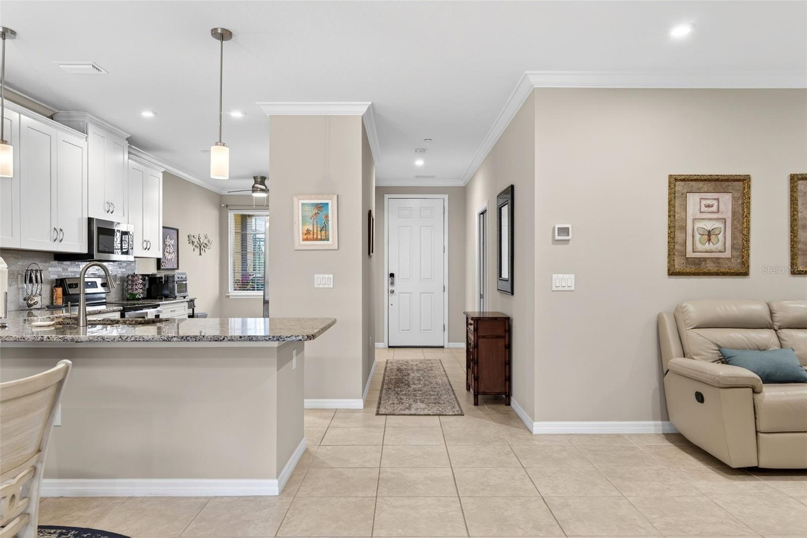 BACCIANO IV AT ESPLANADE LWR PH 31 - Residential