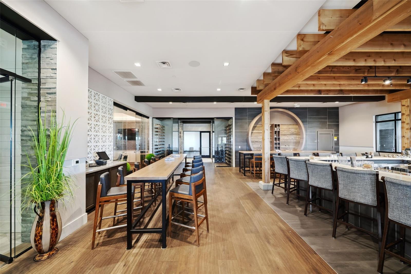 BACCIANO IV AT ESPLANADE LWR PH 31 - Residential