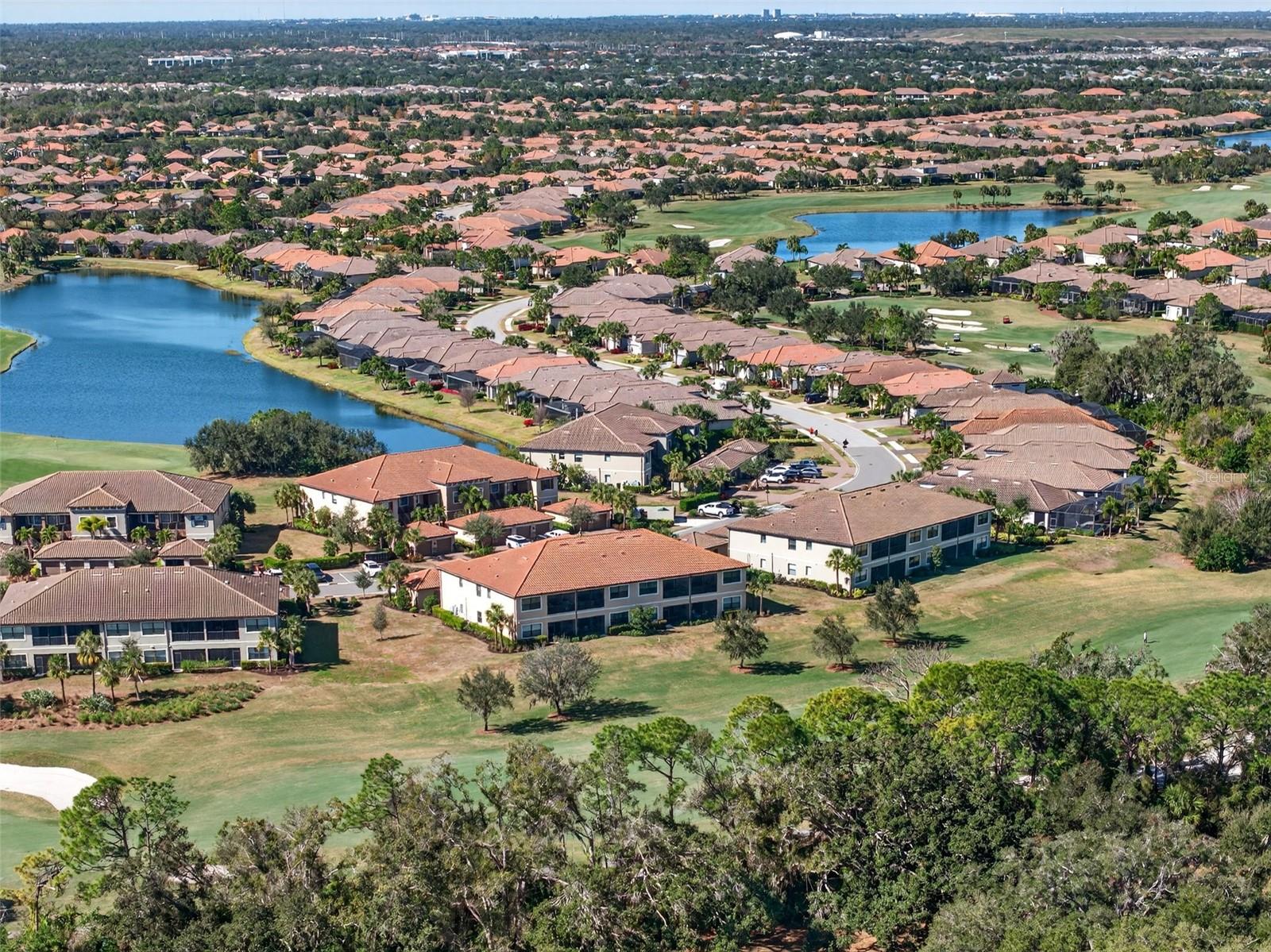 BACCIANO IV AT ESPLANADE LWR PH 31 - Residential