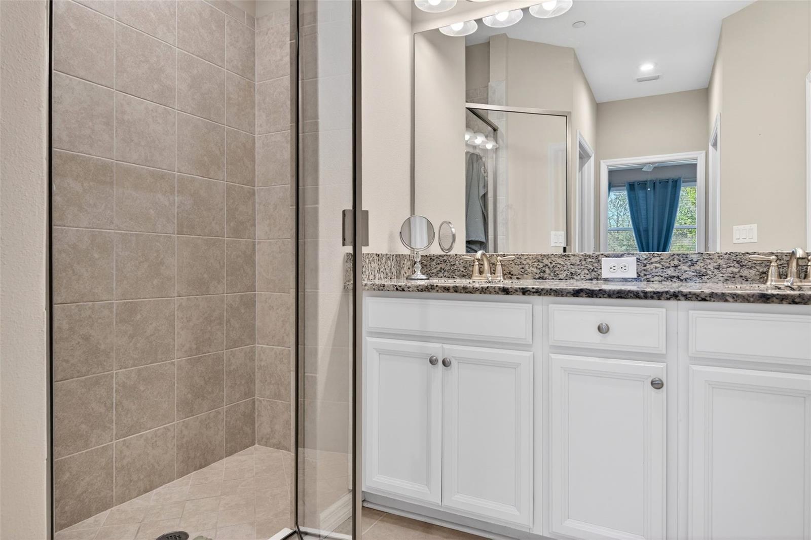 BACCIANO IV AT ESPLANADE LWR PH 31 - Residential