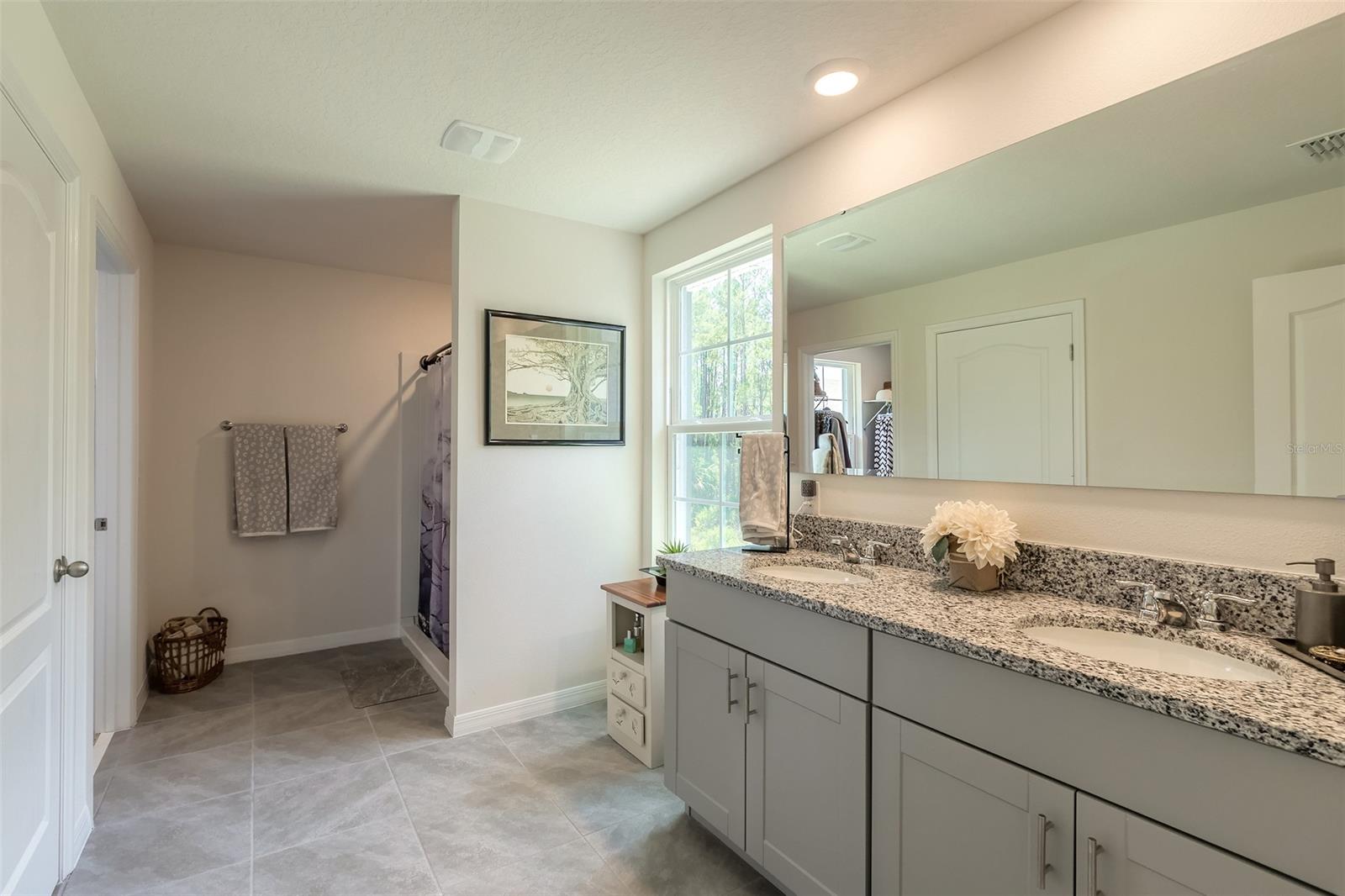 Palms-Ph 5 - Residential