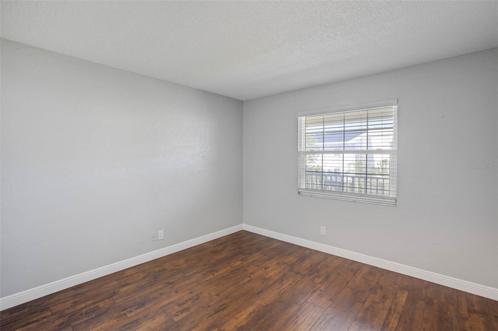 HARBOR POINTE CONDO - Residential