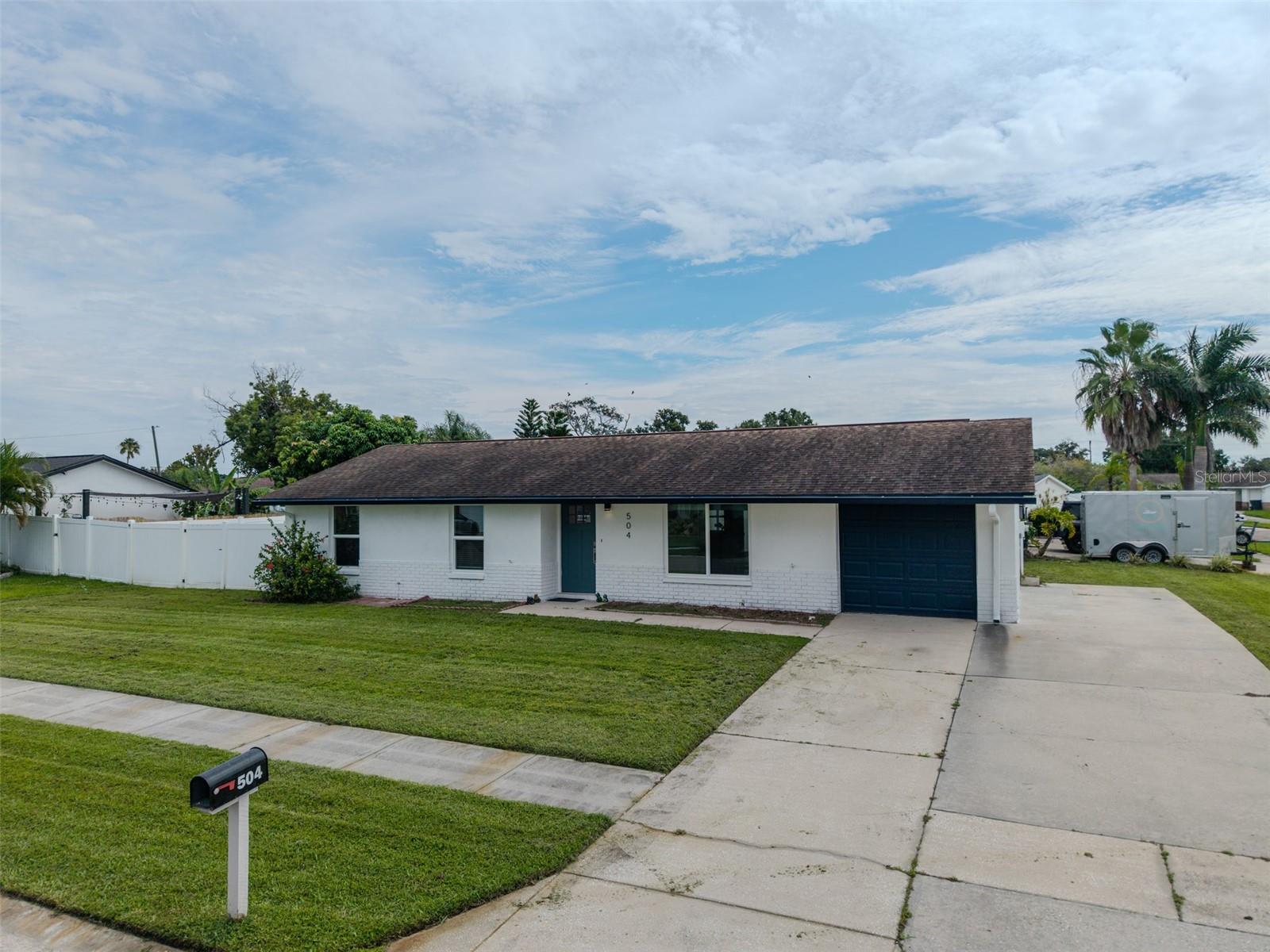 APOLLO BEACH UNIT FOUR - Residential Lease