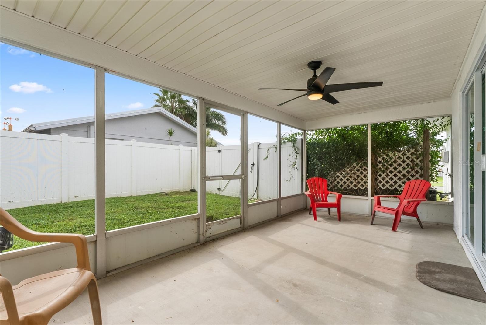 APOLLO BEACH UNIT FOUR - Residential Lease