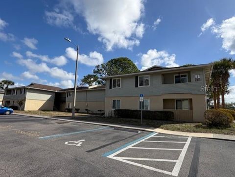 221 RED CEDAR PLACE 221 BRANDON FL 33510