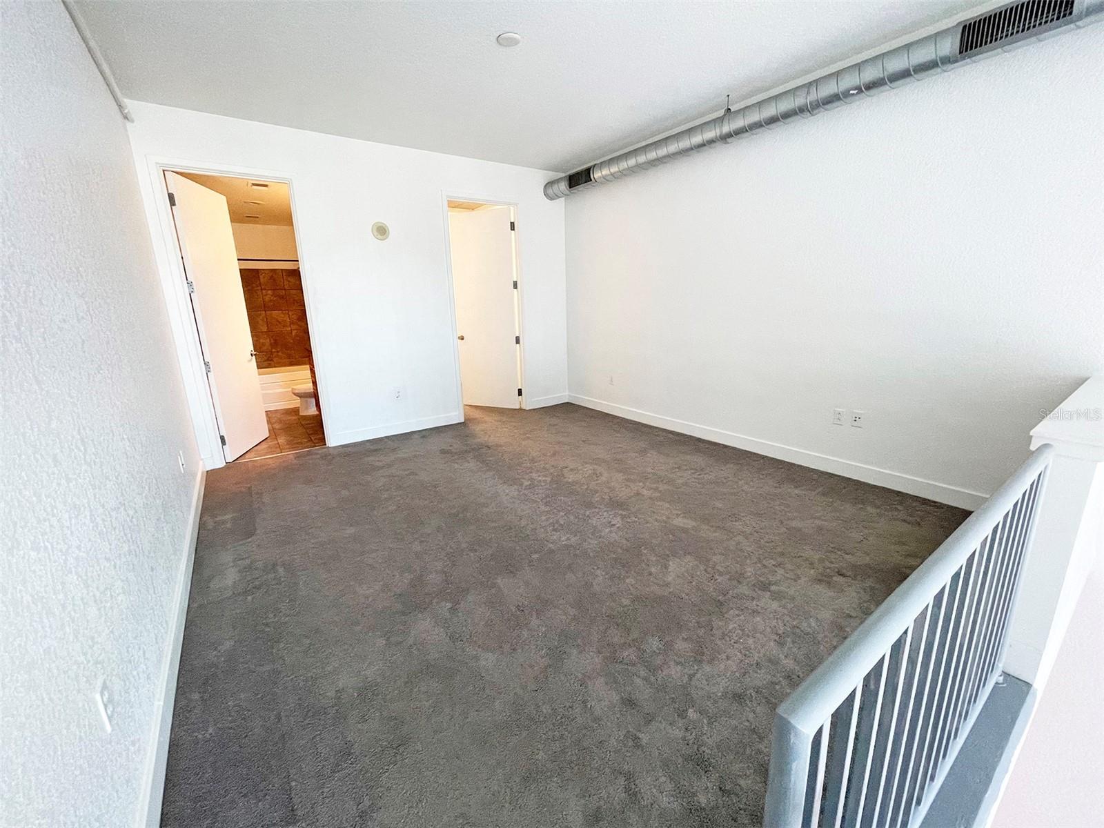 VUE/LK EOLA - Residential Lease