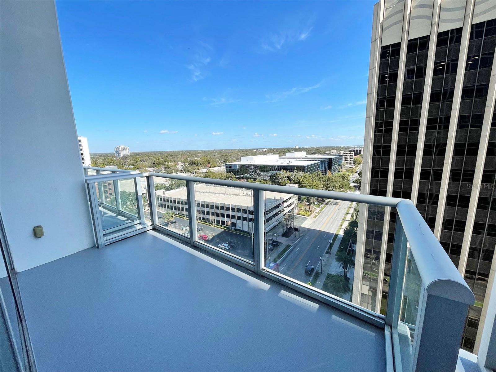 VUE/LK EOLA - Residential Lease