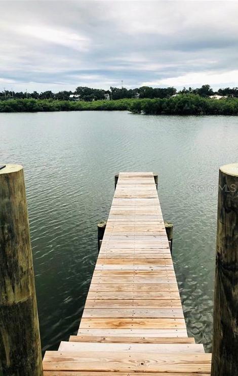 Riverwalk Condo - Residential