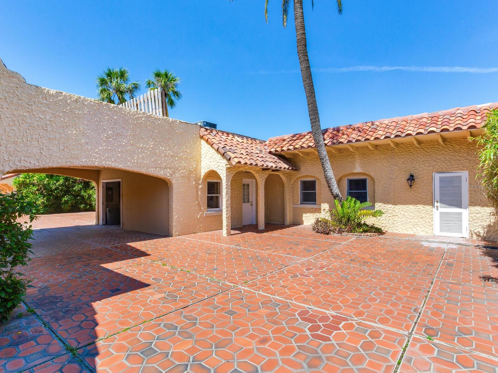 BEACH PARK - Residential