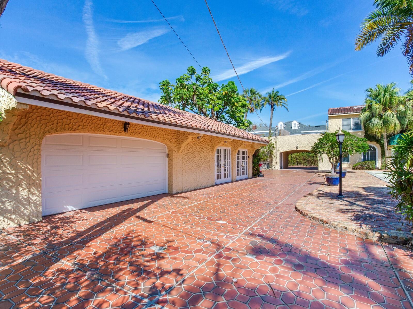 BEACH PARK - Residential