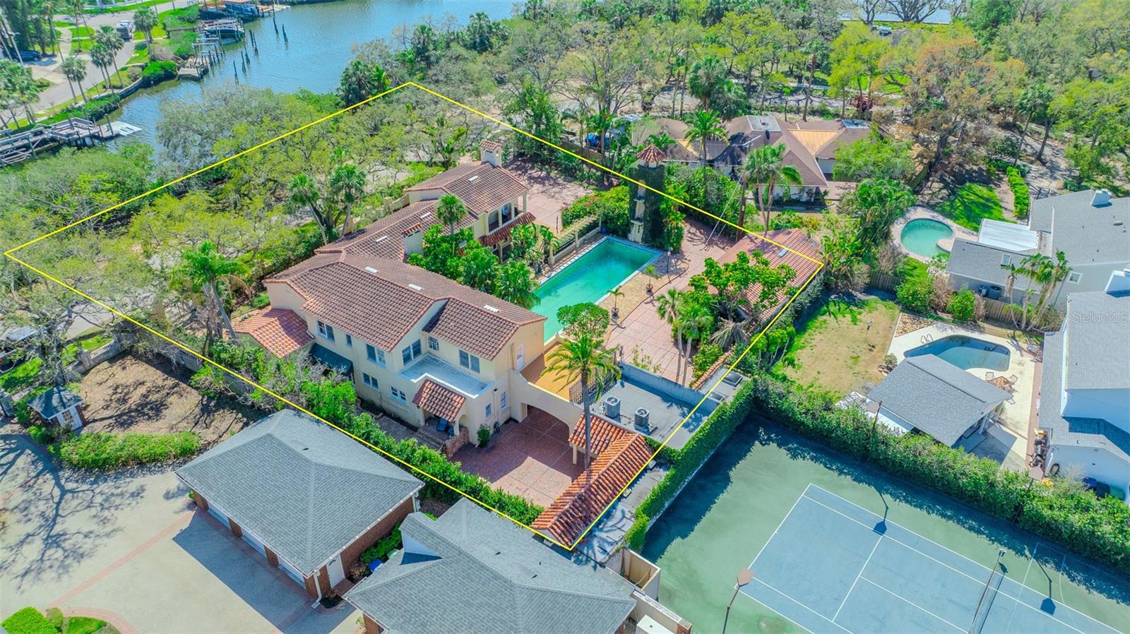 BEACH PARK - Residential