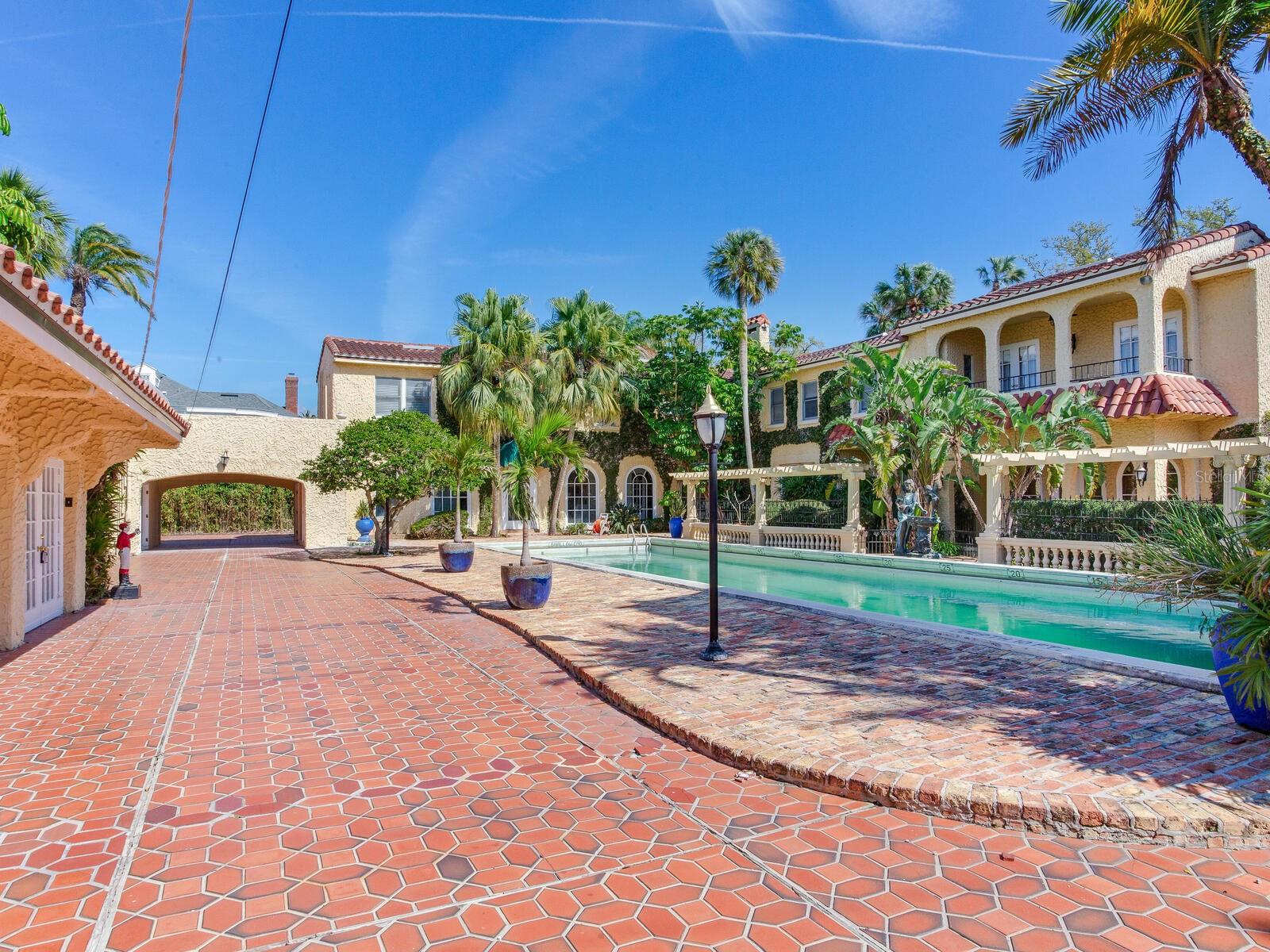 BEACH PARK - Residential