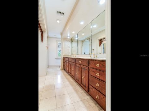A home in TAMPA