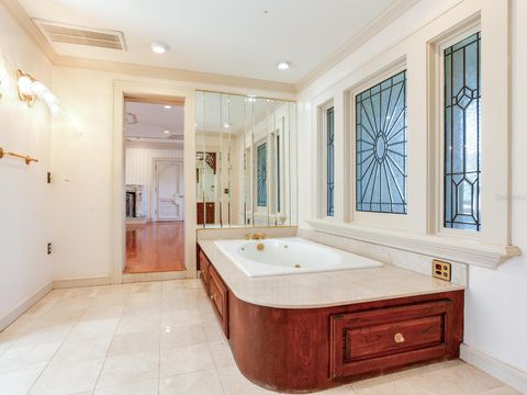 A home in TAMPA