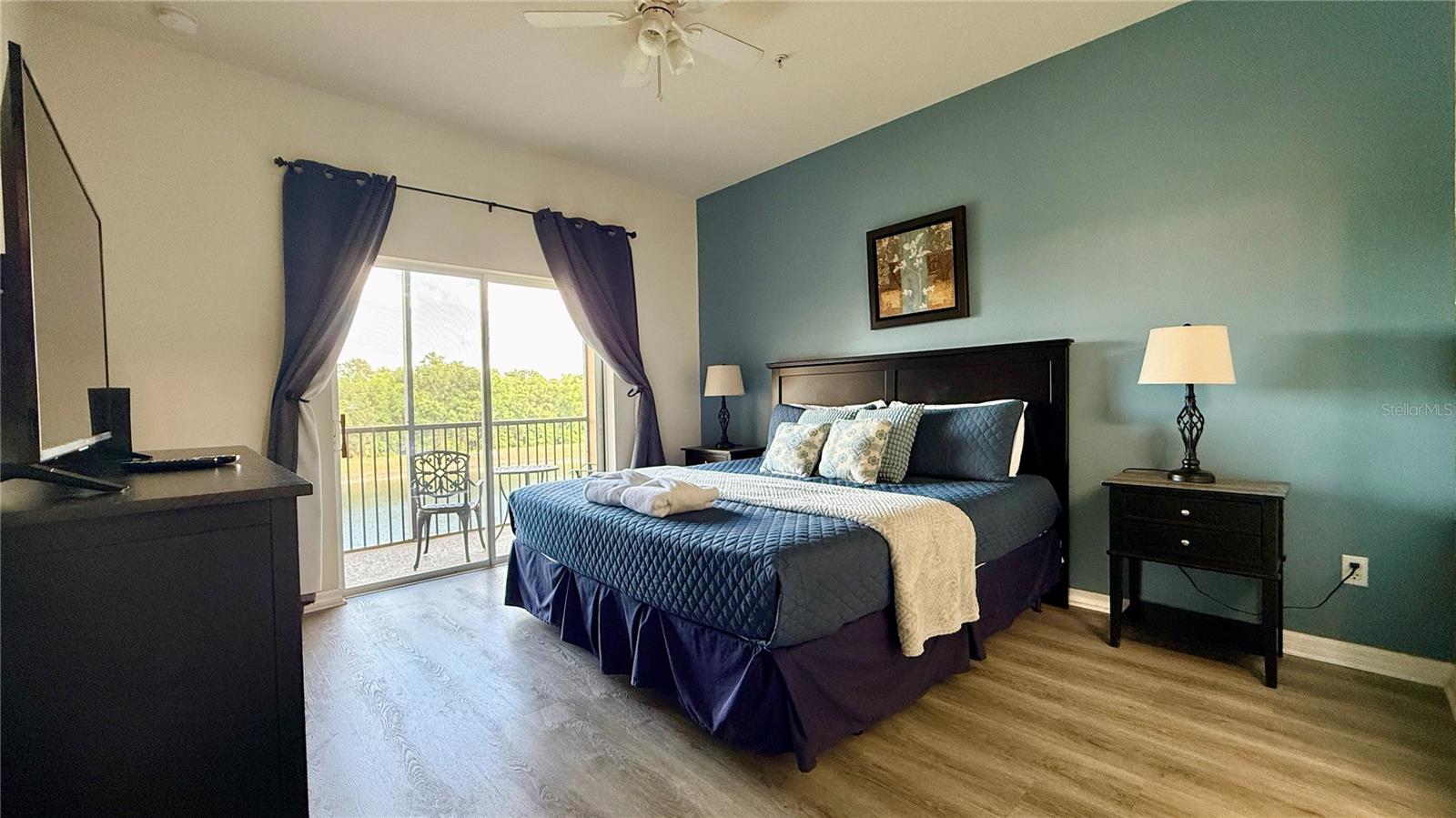 OAKWATER CONDO PH 20-23 - Residential