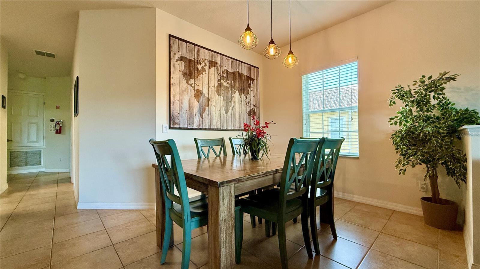 OAKWATER CONDO PH 20-23 - Residential