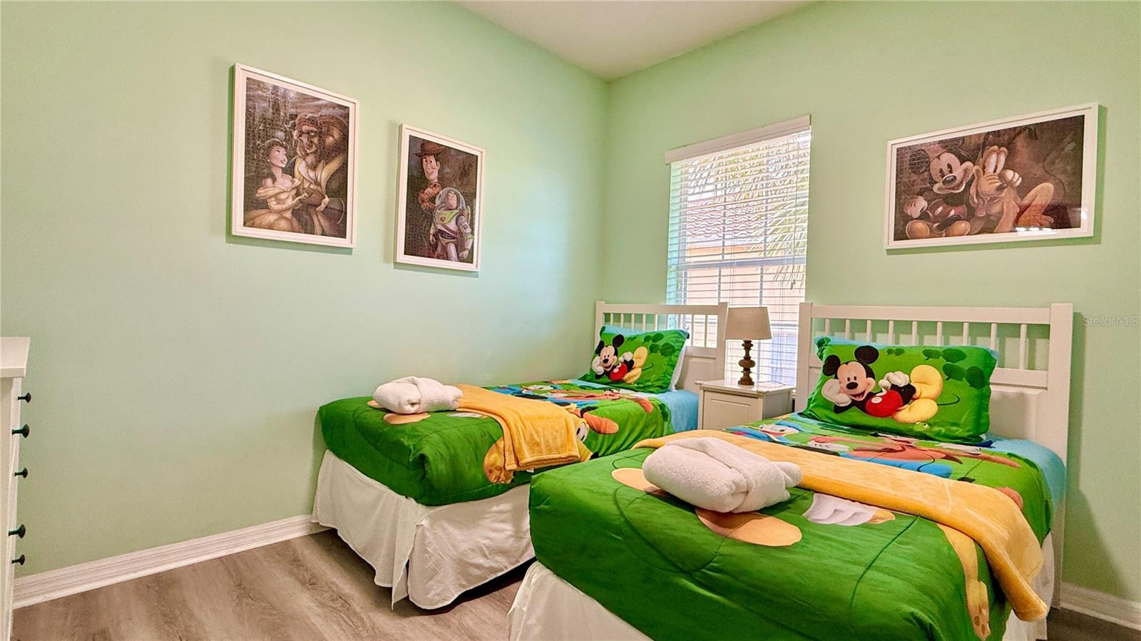 OAKWATER CONDO PH 20-23 - Residential