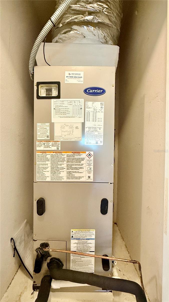 OAKWATER CONDO PH 20-23 - Residential