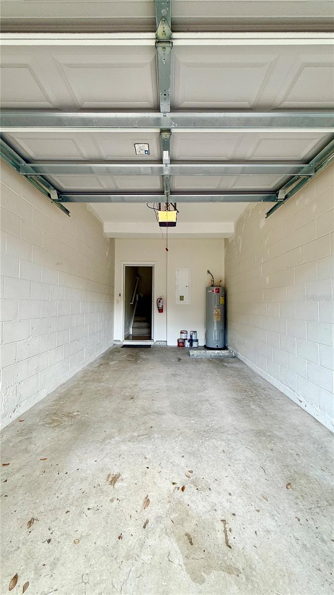 OAKWATER CONDO PH 20-23 - Residential