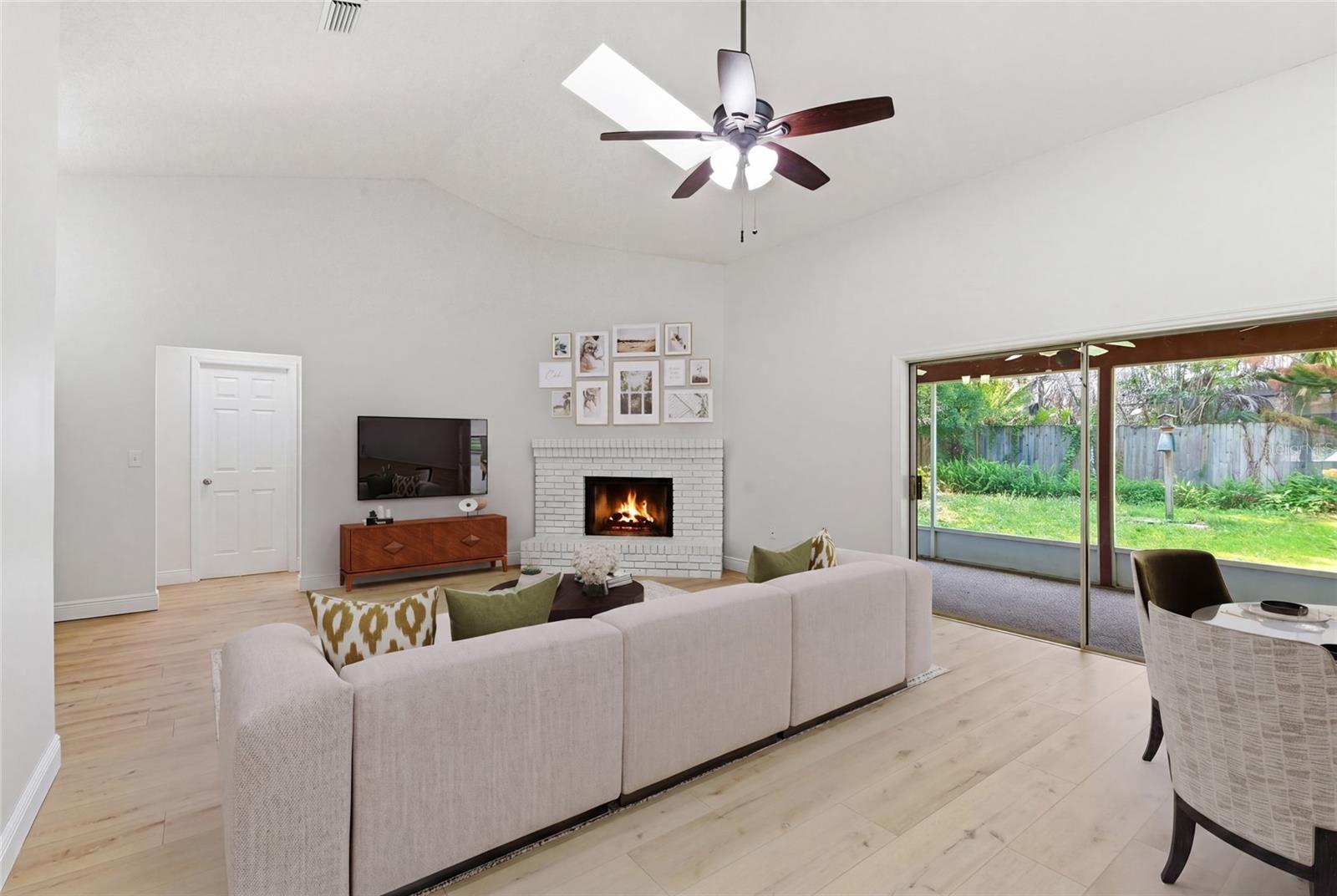 5121 STRATEMEYER DRIVE