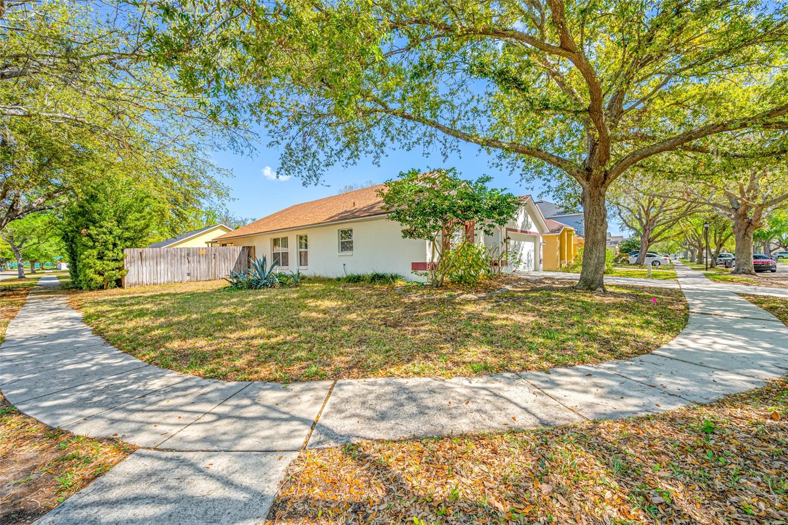 7116 COLONY POINTE DRIVE