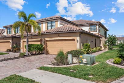 20150 RAGAZZA CIRCLE 102 VENICE FL 34293