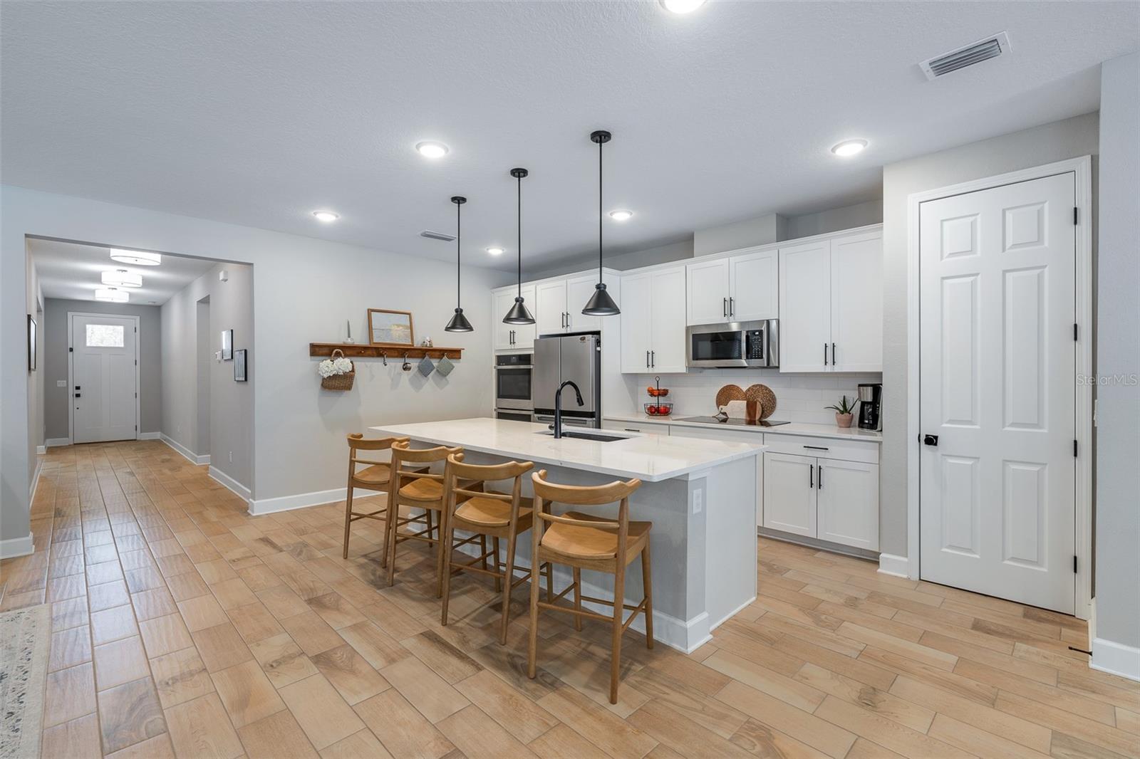 BEACHWALK - Residential