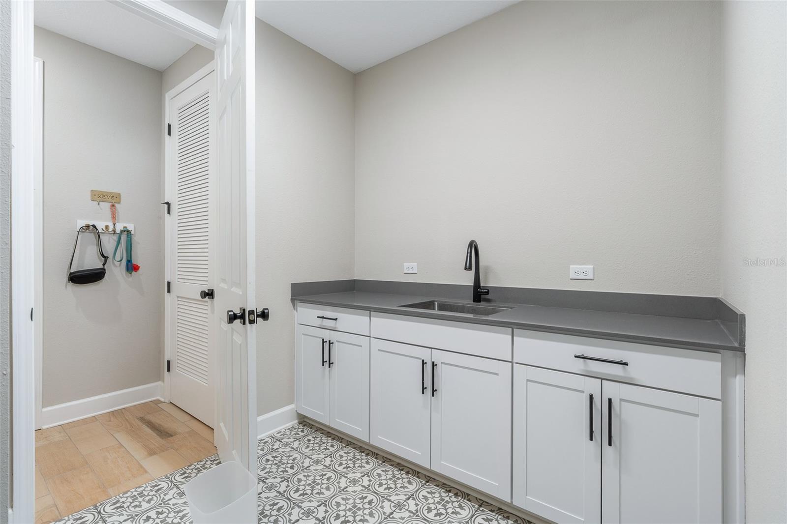 BEACHWALK - Residential