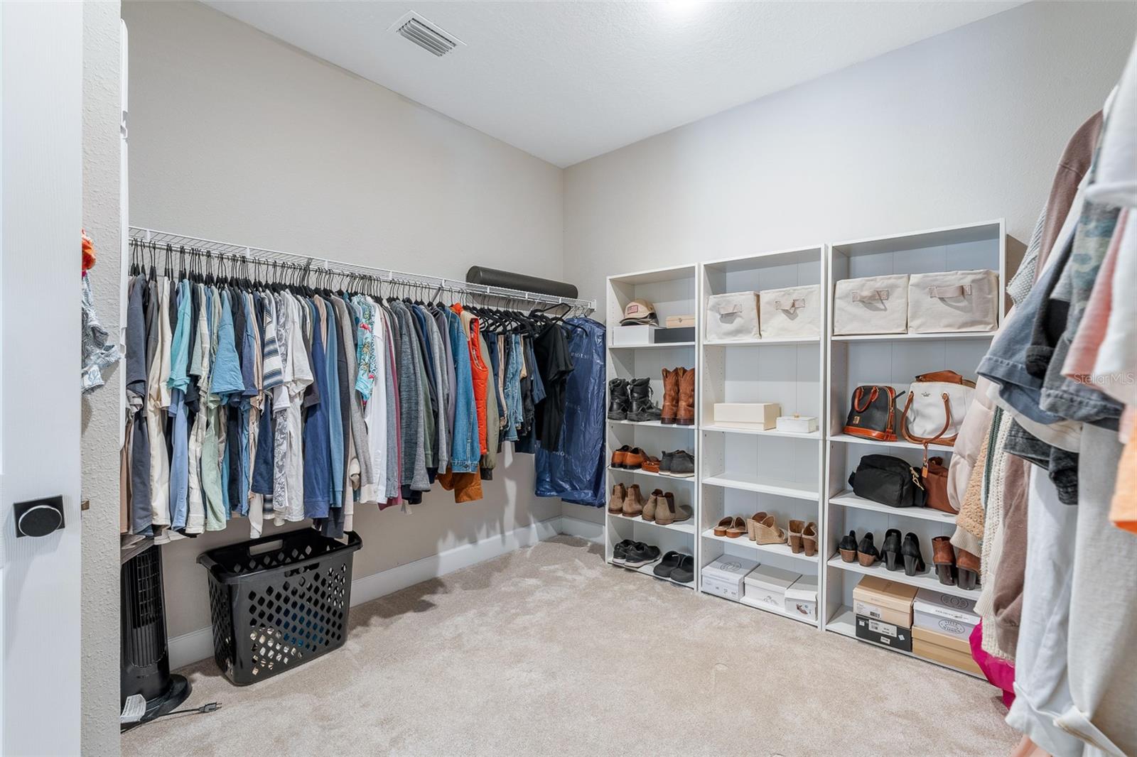 BEACHWALK - Residential