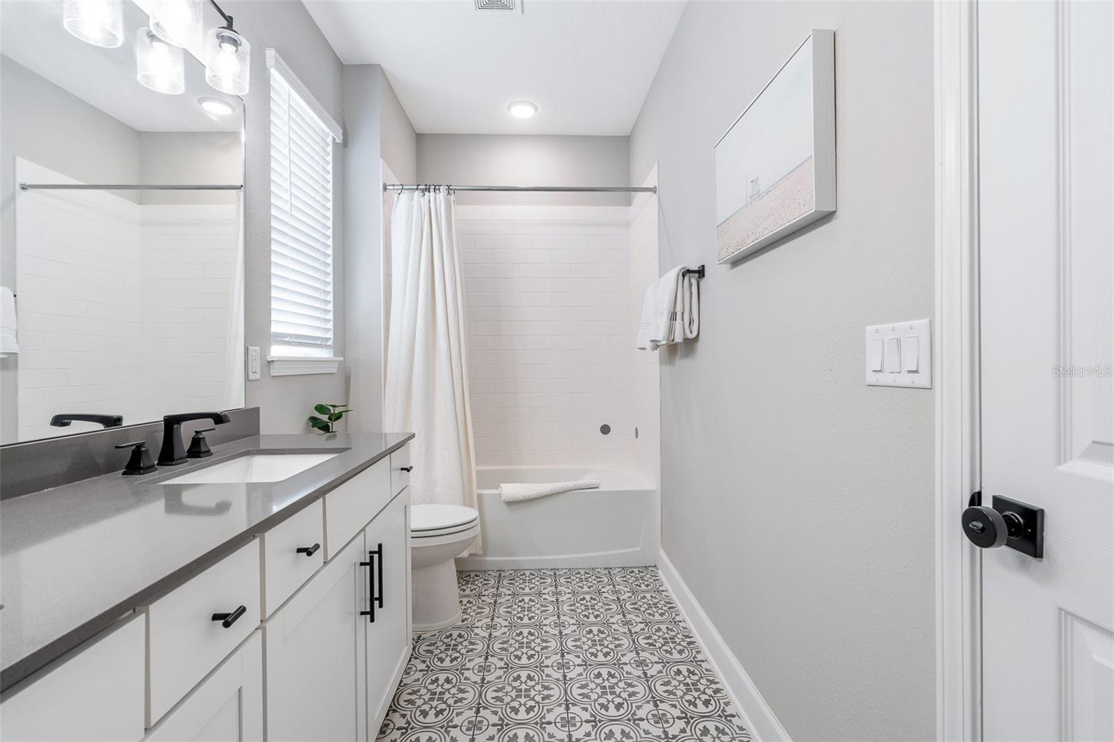 BEACHWALK - Residential