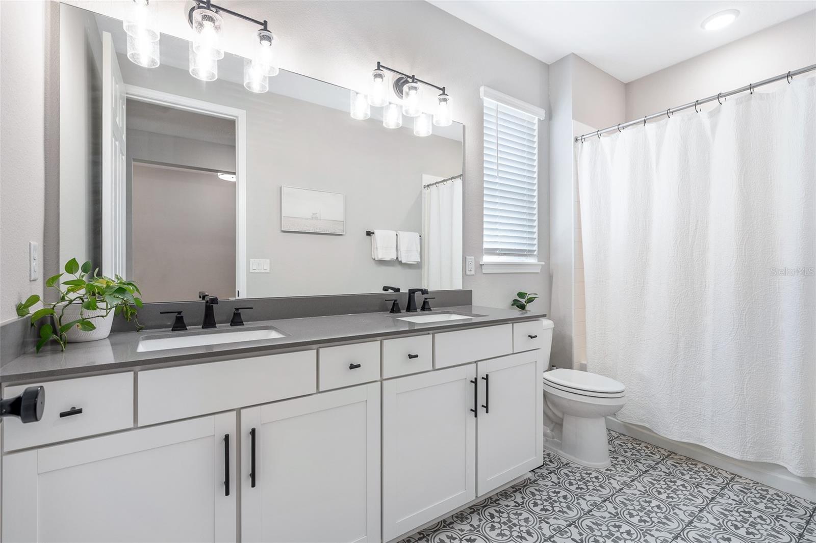 BEACHWALK - Residential