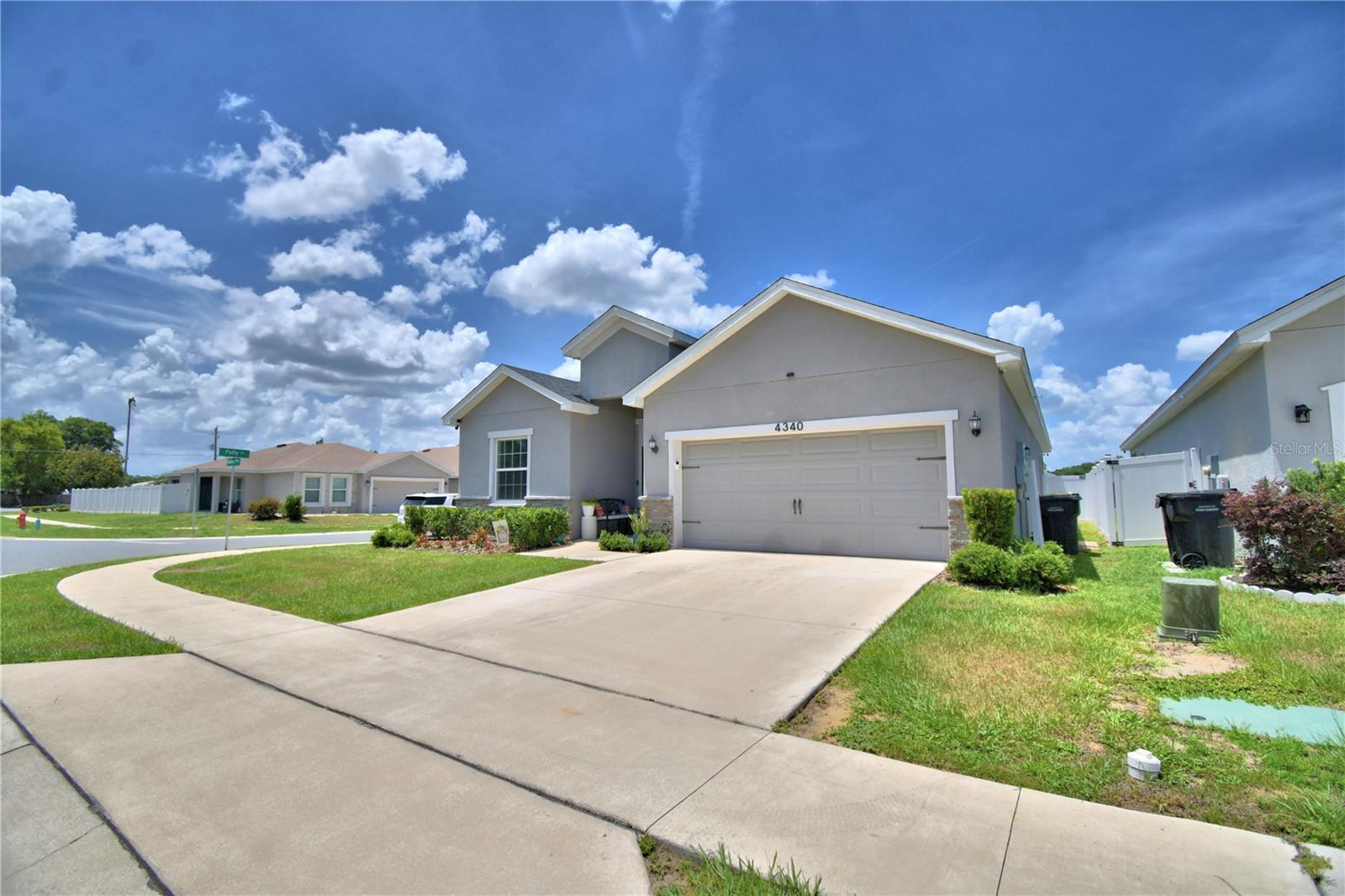 4340 REDING WAY