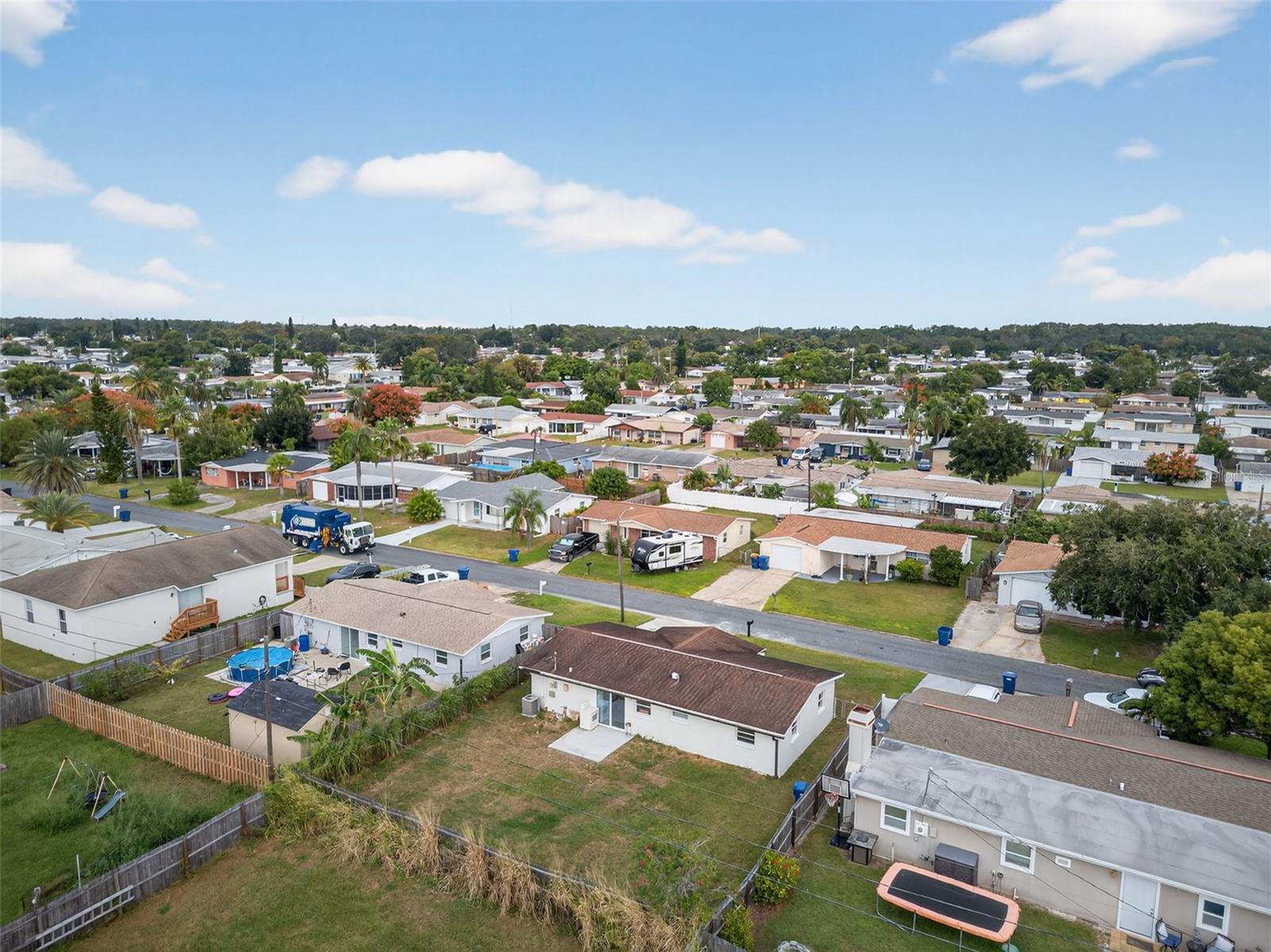 TAHITIAN HOMES - Residential Lease