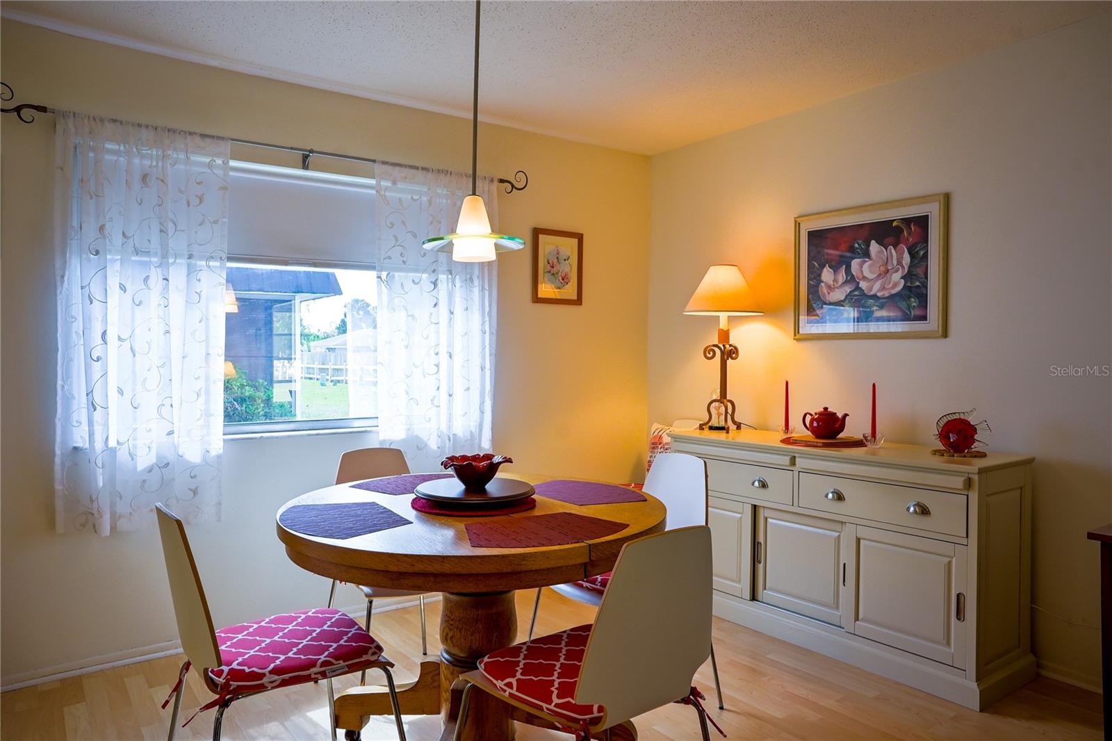 GLEN OAKS RIDGE VILLAS 1 - Residential