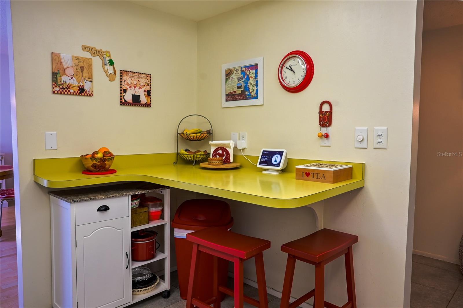 GLEN OAKS RIDGE VILLAS 1 - Residential