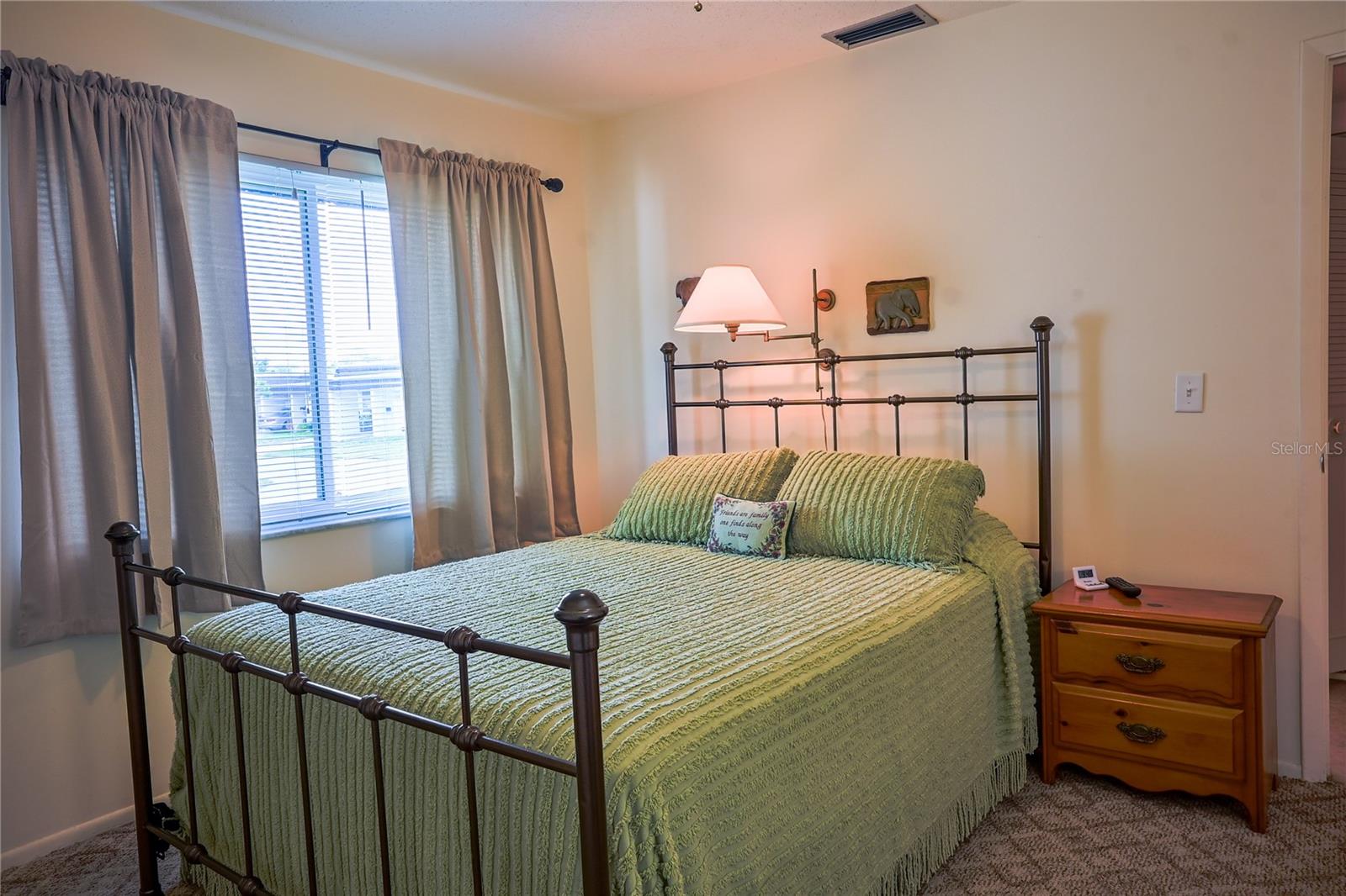 GLEN OAKS RIDGE VILLAS 1 - Residential