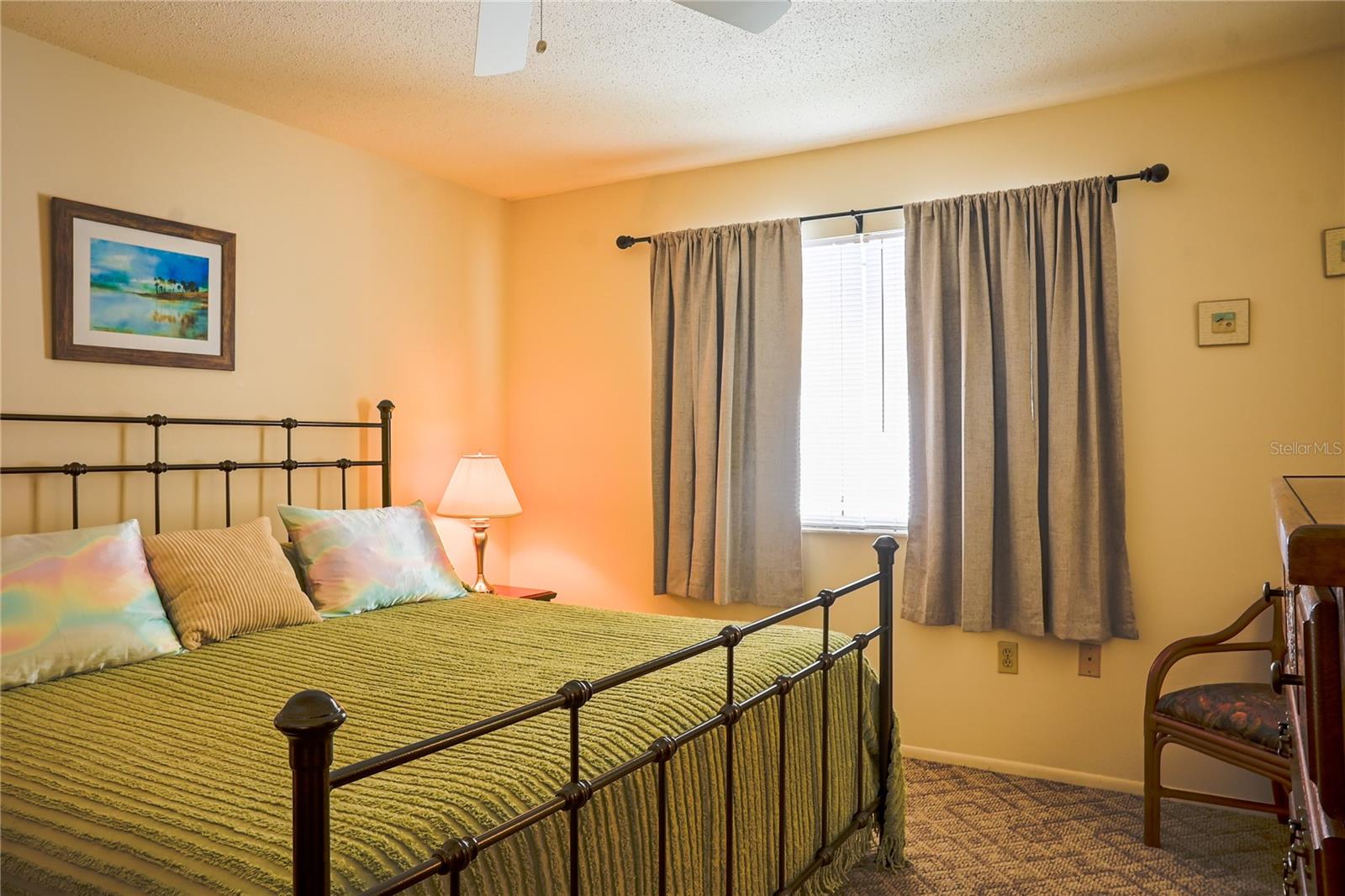 GLEN OAKS RIDGE VILLAS 1 - Residential