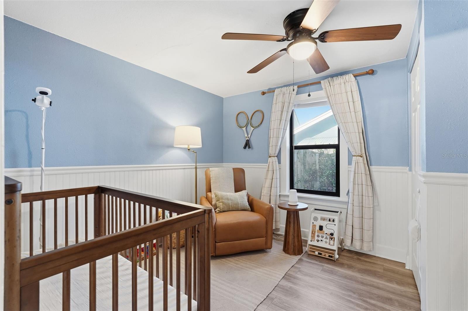 PINECREST PARK - Residential