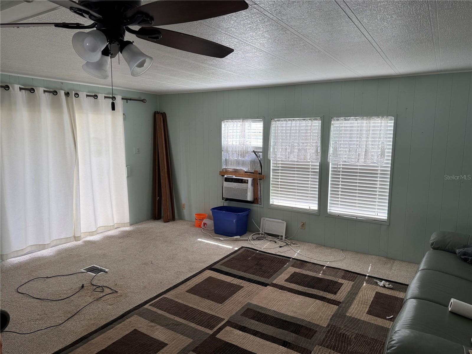 EAGLE POINT MHP - Residential