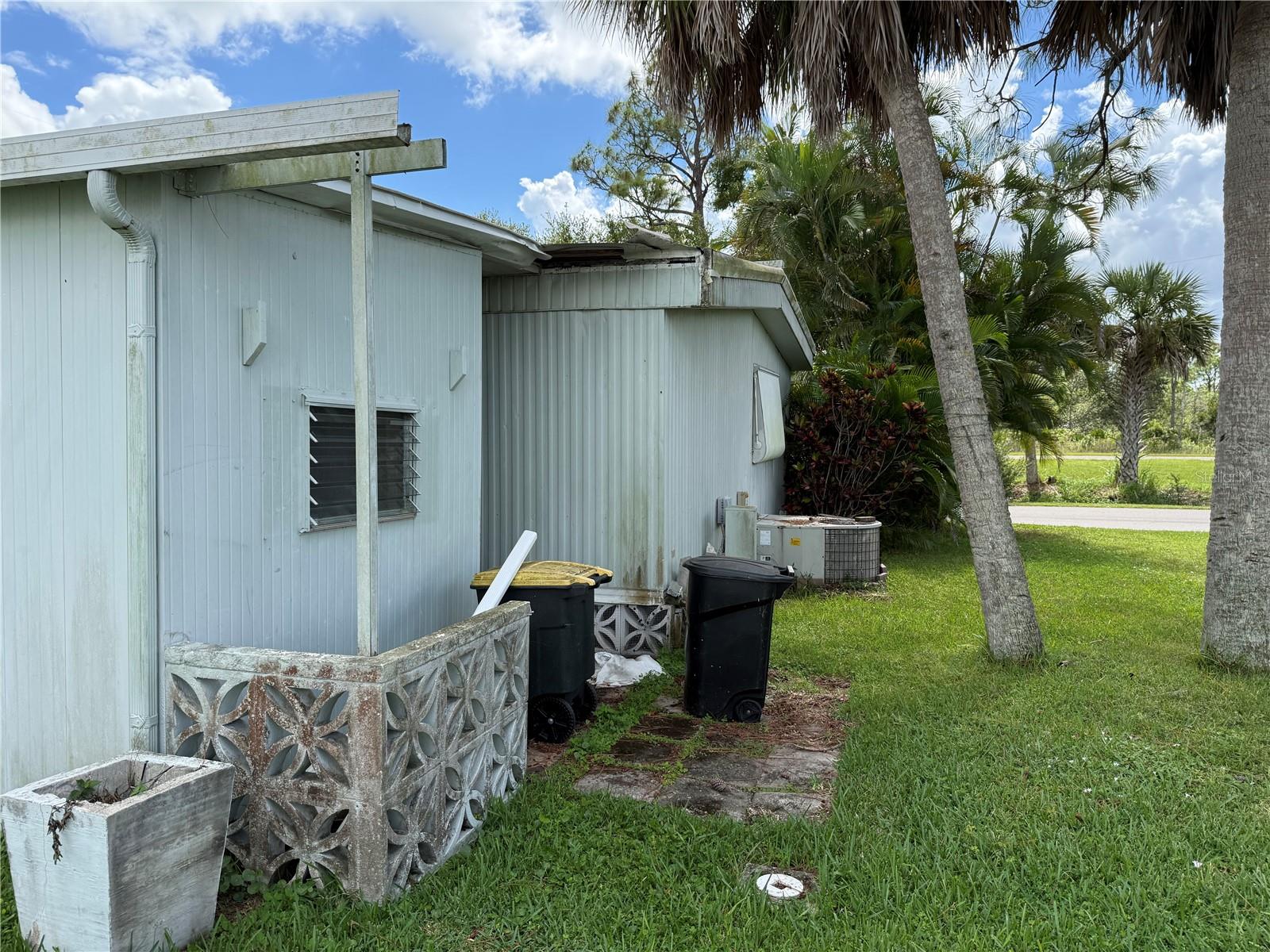 EAGLE POINT MHP - Residential