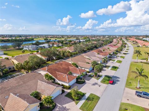 A home in PUNTA GORDA